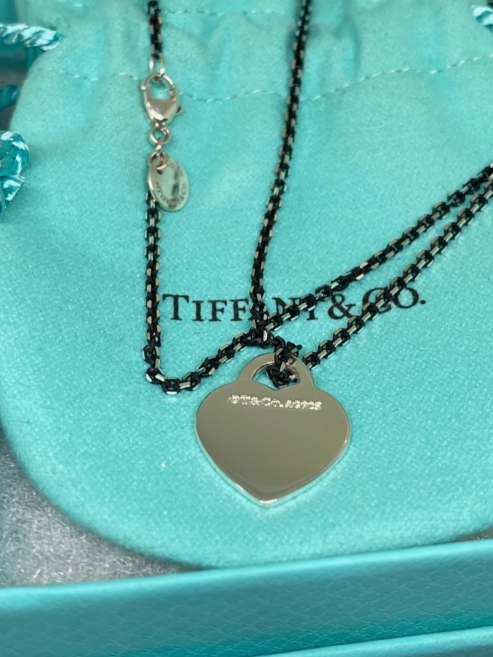 Tiffany & Co. Black Enamel Sparkle heart Necklace 18” Sterling Silver 925